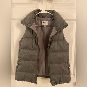 Small gray Old Navy thick/heavy vest